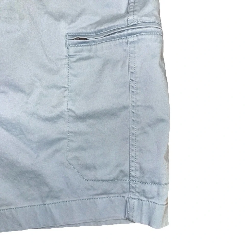 Cremieux Size 40 Men's‎ Light Blue Chino Shorts Cotton Blend Academia Preppy